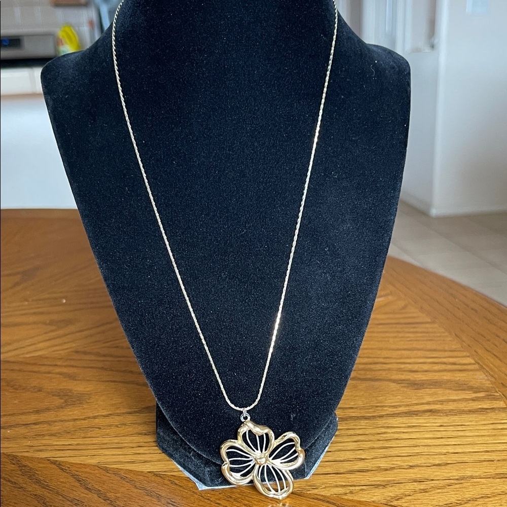 Avon Gold Clover Necklace